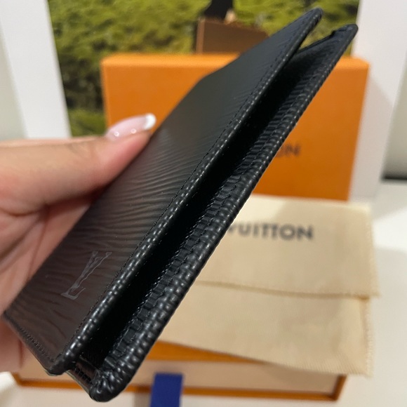 ❣️SOLD❣️Authentic LV Epi Black POCKET ORGANIZER ▪️ - Picture 7 of 14